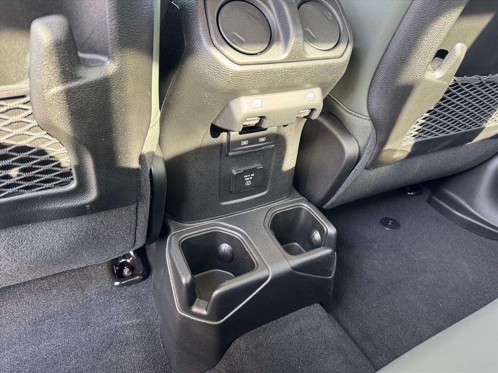 new 2025 Jeep Gladiator car, priced at $53,223