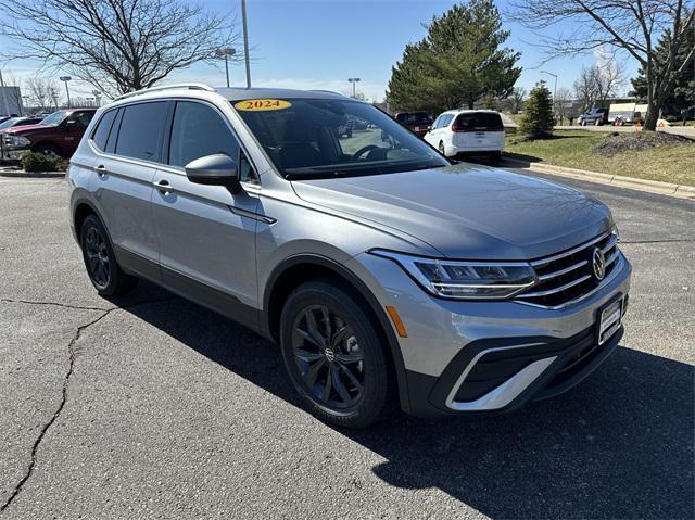 new 2024 Volkswagen Tiguan car, priced at $34,004