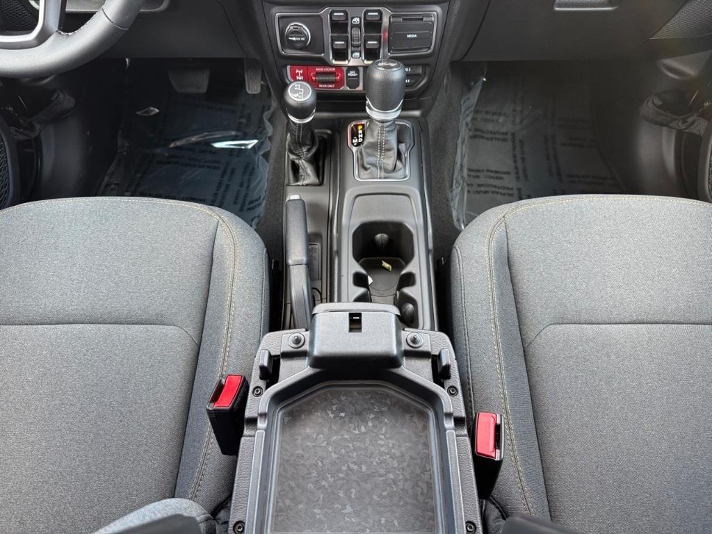 new 2025 Jeep Wrangler car, priced at $49,435