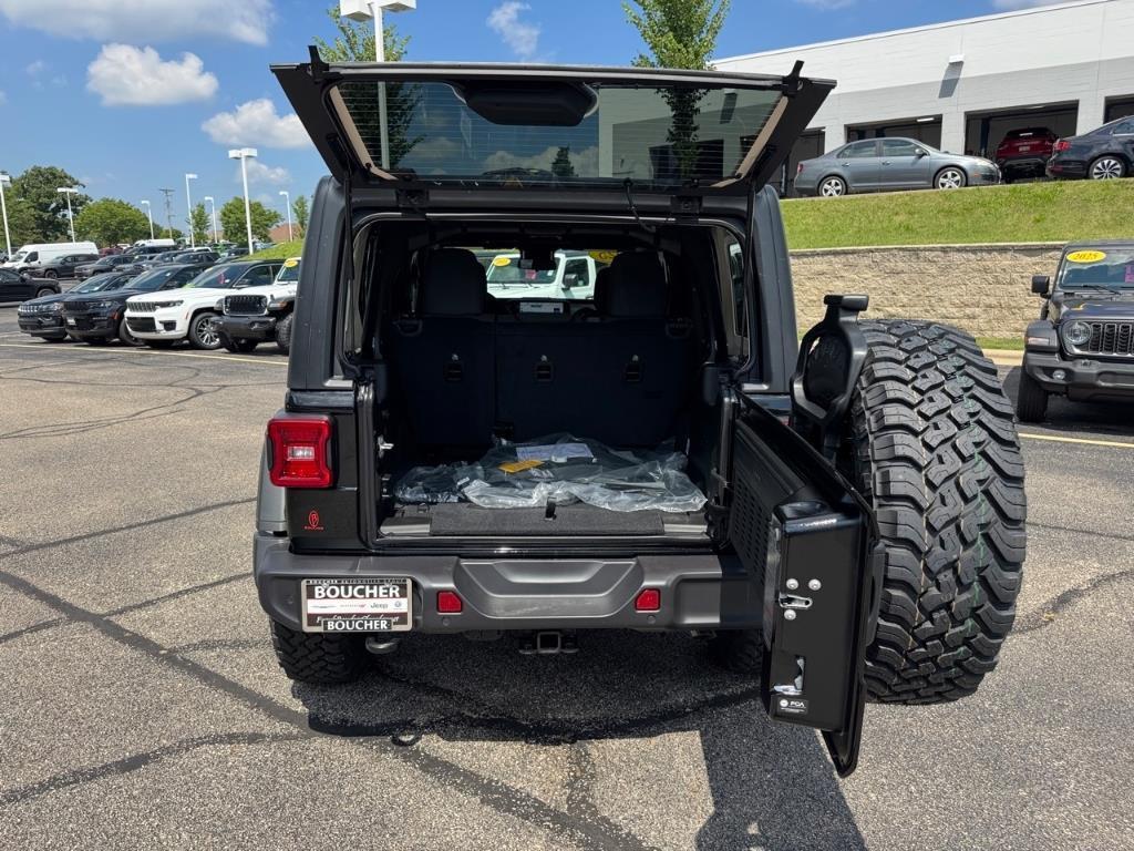 new 2025 Jeep Wrangler car, priced at $49,435