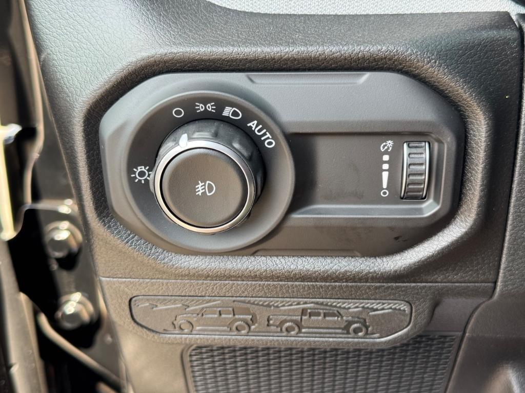 new 2025 Jeep Wrangler car, priced at $49,435