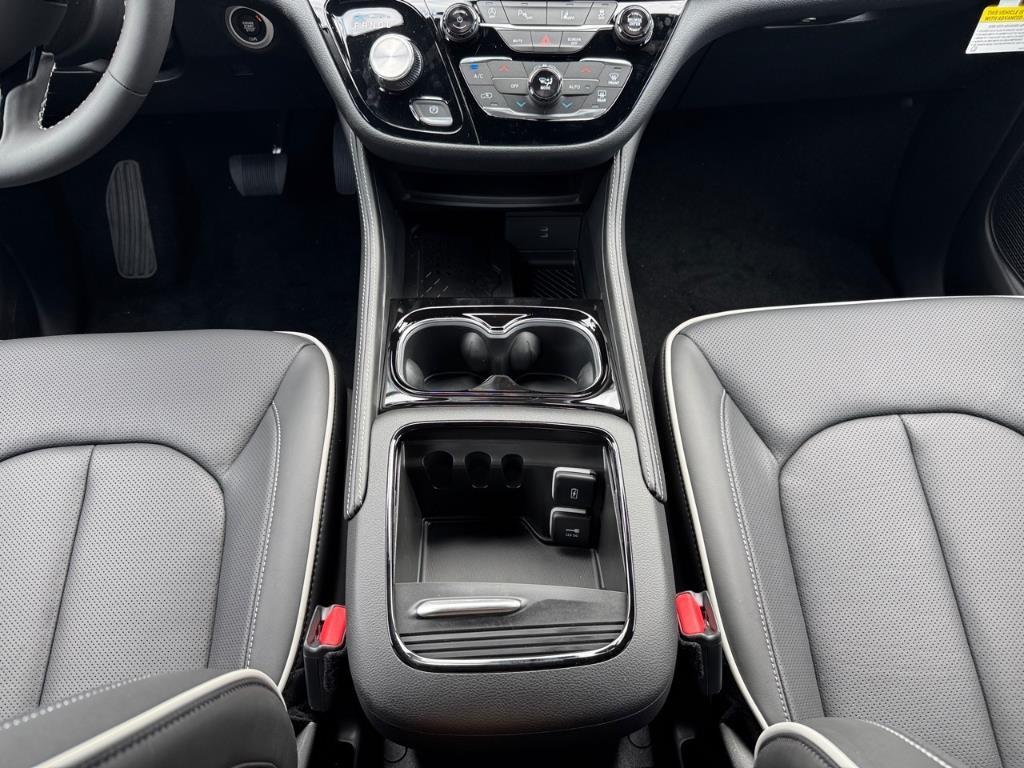 new 2026 Chrysler Pacifica car, priced at $57,850