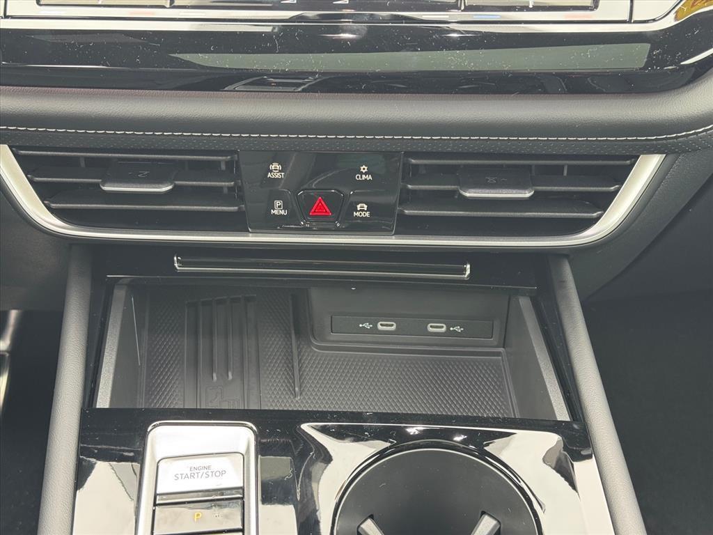 new 2026 Volkswagen Atlas Cross Sport car, priced at $50,948