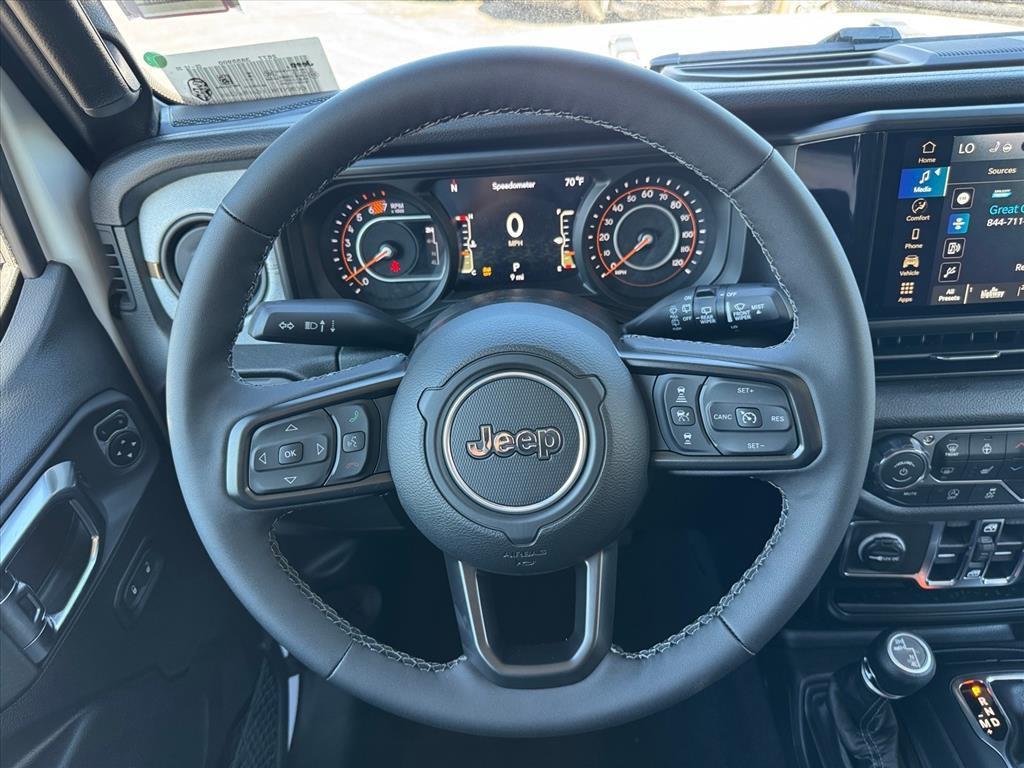 new 2026 Jeep Wrangler car, priced at $46,481