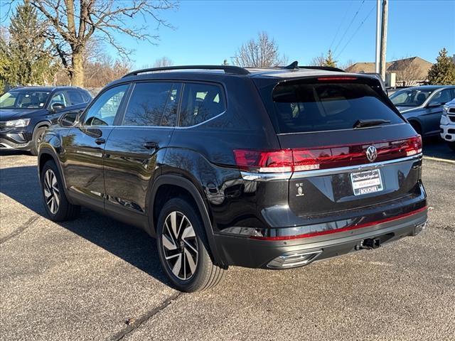 new 2025 Volkswagen Atlas car, priced at $44,266