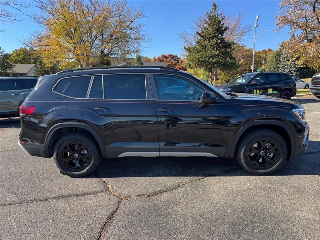 new 2026 Volkswagen Atlas car, priced at $48,181