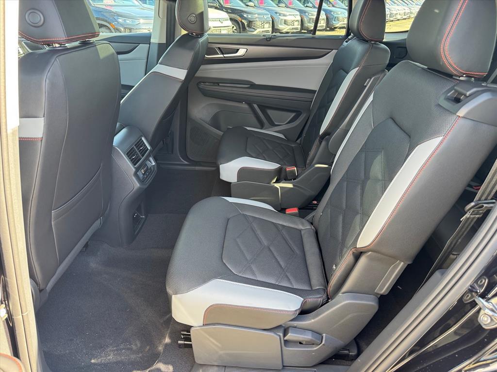 new 2026 Volkswagen Atlas car, priced at $48,181