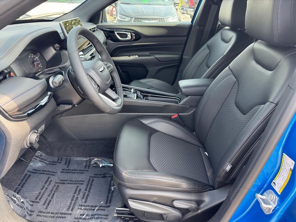 new 2026 Jeep Compass car, priced at $33,185