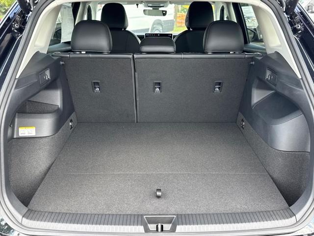 new 2025 Volkswagen Tiguan car, priced at $34,145