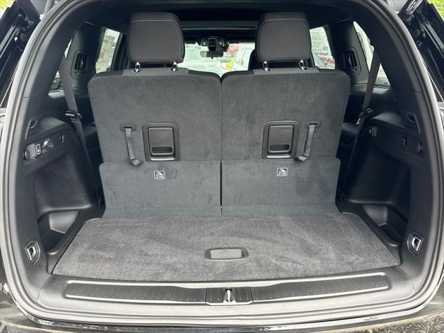 new 2025 Jeep Grand Cherokee L car, priced at $41,900
