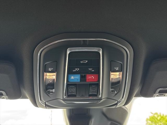 new 2025 Jeep Grand Cherokee L car, priced at $41,900
