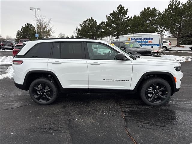 new 2025 Jeep Grand Cherokee car, priced at $48,162