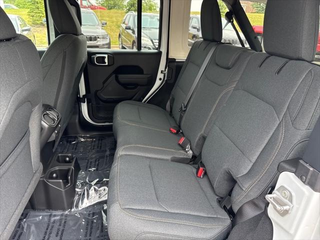new 2025 Jeep Wrangler car, priced at $52,840