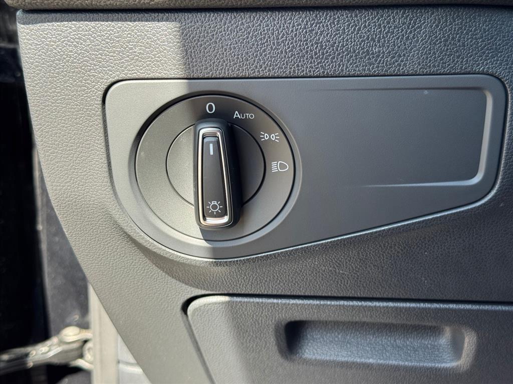 used 2024 Volkswagen Tiguan car, priced at $31,728