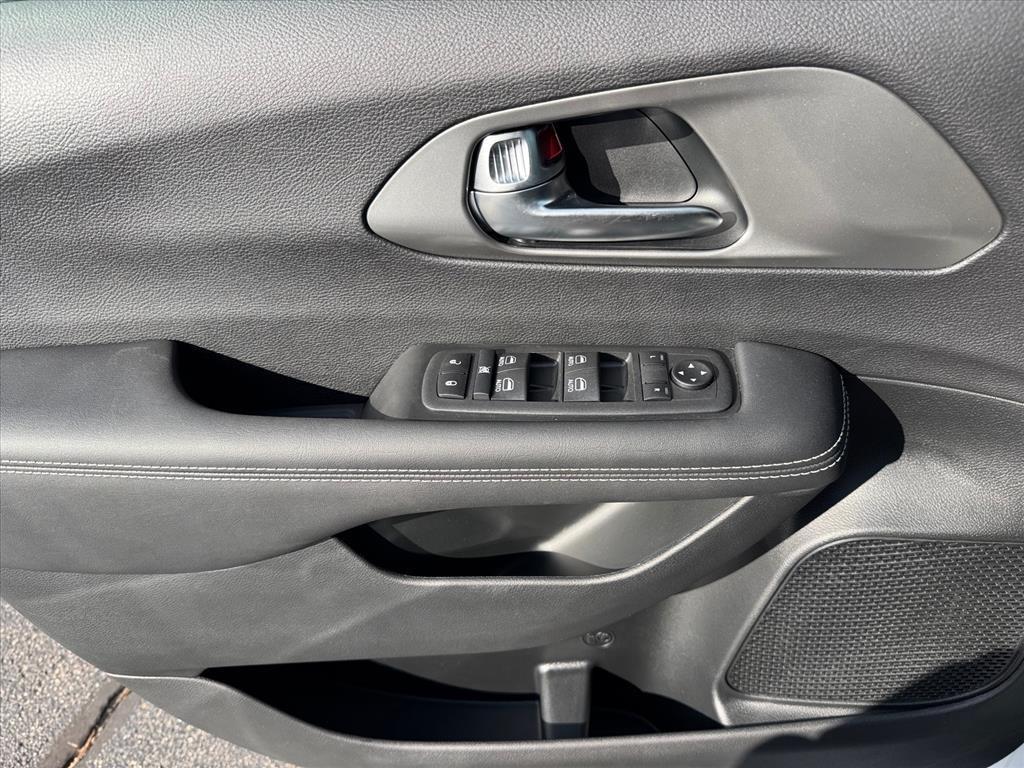 new 2026 Chrysler Voyager car, priced at $40,990