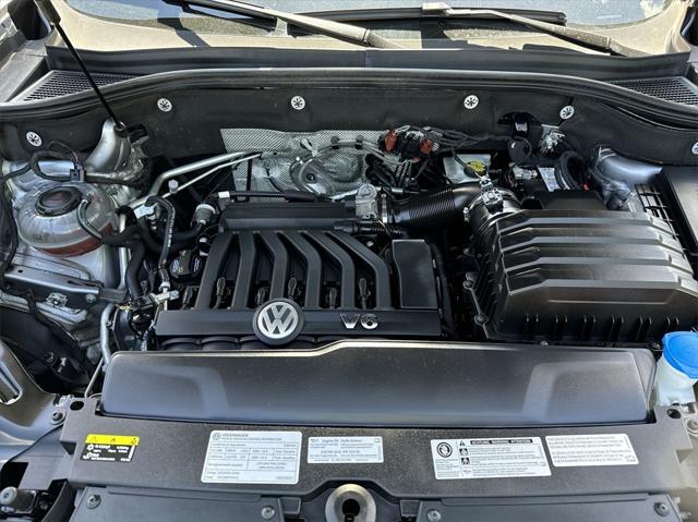 used 2020 Volkswagen Atlas Cross Sport car, priced at $26,750