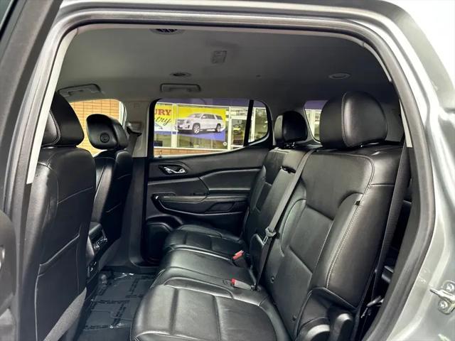 used 2023 GMC Acadia car, priced at $31,900