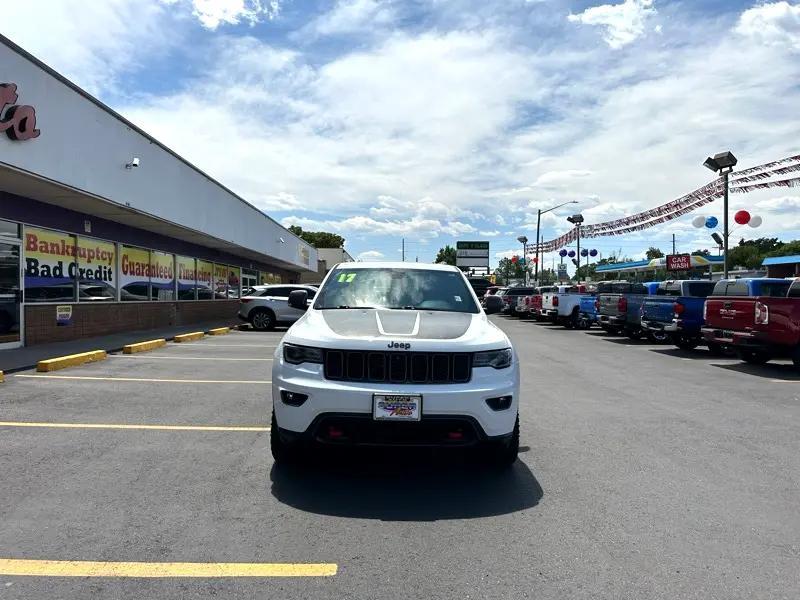used 2017 Jeep Grand Cherokee car, priced at $19,490