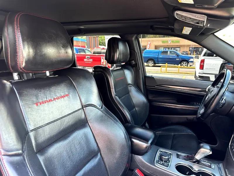 used 2017 Jeep Grand Cherokee car, priced at $19,490