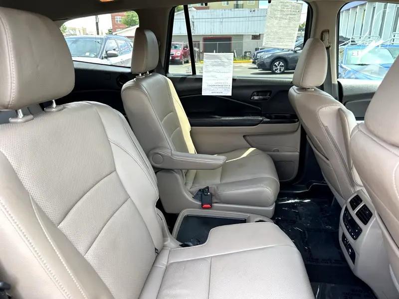 used 2017 Honda Pilot car, priced at $25,900