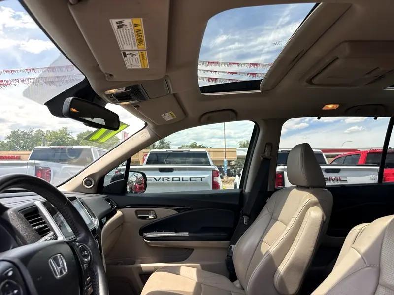 used 2017 Honda Pilot car, priced at $25,900