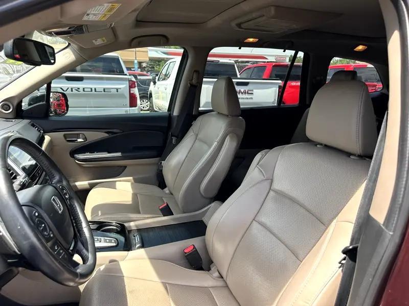 used 2017 Honda Pilot car, priced at $25,900