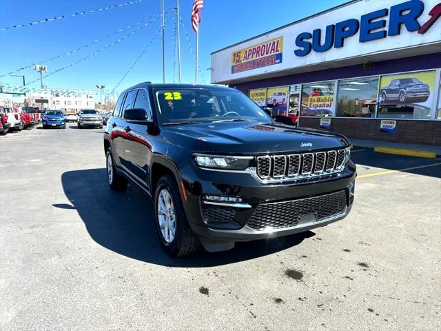 used 2023 Jeep Grand Cherokee car, priced at $34,900