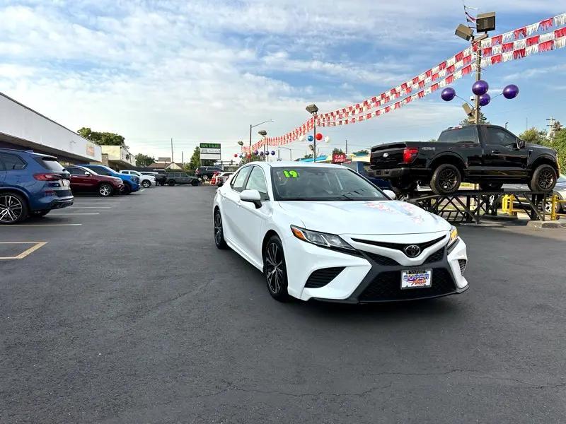 used 2019 Toyota Camry car, priced at $20,900