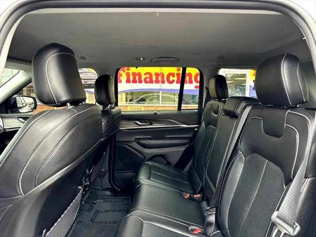 used 2023 Jeep Grand Cherokee car, priced at $32,900