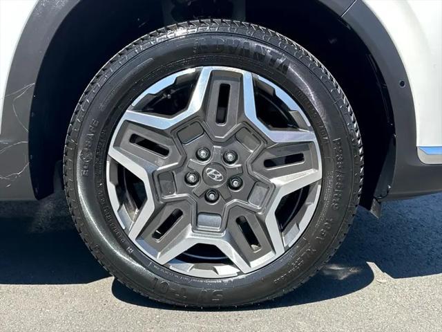 used 2023 Hyundai Santa Fe car, priced at $27,900
