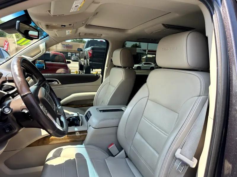 used 2017 GMC Yukon XL car, priced at $28,900