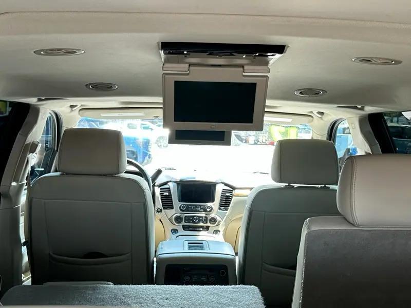 used 2017 GMC Yukon XL car, priced at $28,900