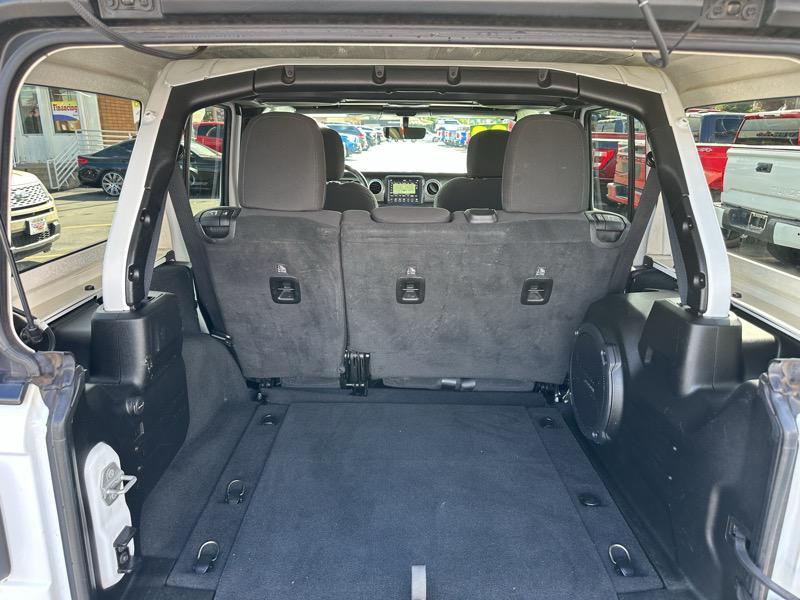 used 2022 Jeep Wrangler Unlimited car, priced at $37,900