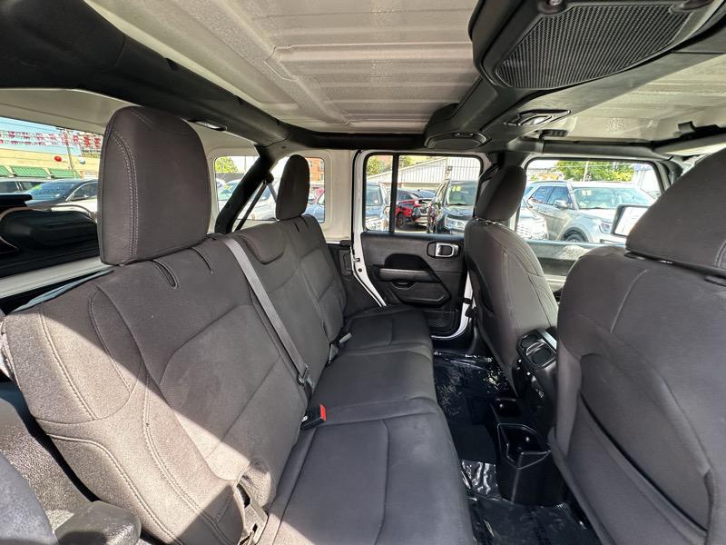 used 2022 Jeep Wrangler Unlimited car, priced at $37,900