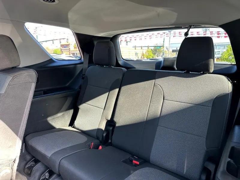 used 2020 Chevrolet Traverse car, priced at $21,900