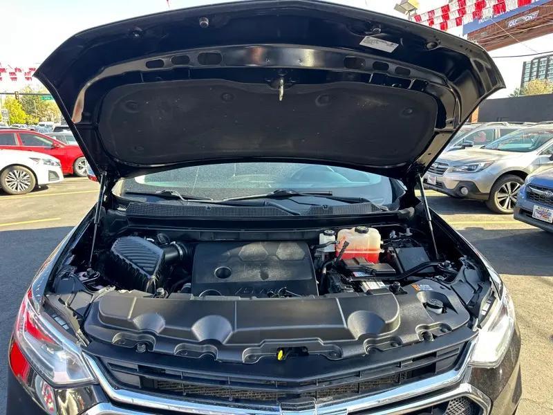 used 2020 Chevrolet Traverse car, priced at $21,900