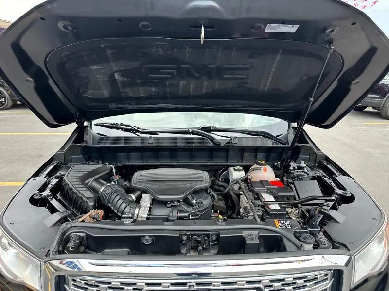 used 2018 GMC Acadia car, priced at $23,900
