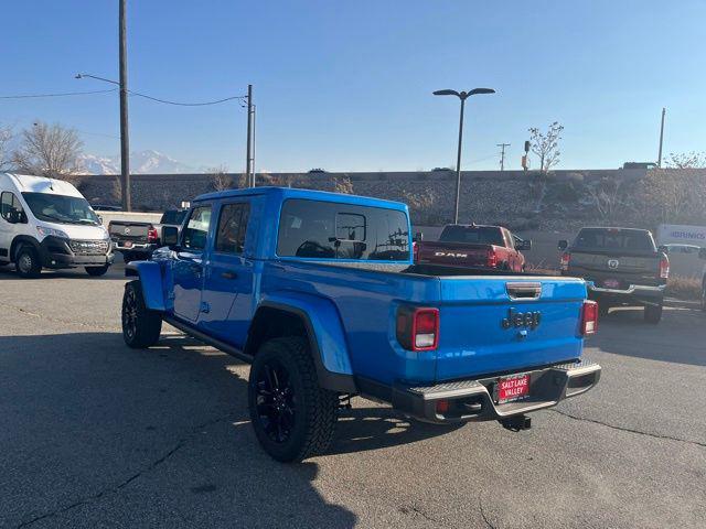 new 2025 Jeep Gladiator car, priced at $39,880