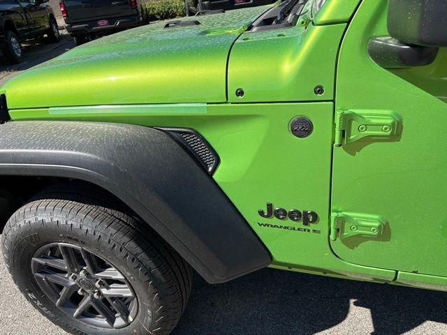 new 2025 Jeep Wrangler car, priced at $36,257