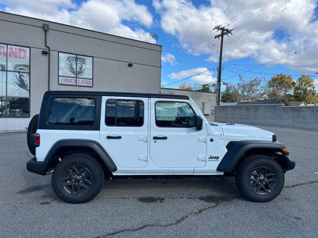 new 2025 Jeep Wrangler car, priced at $40,620