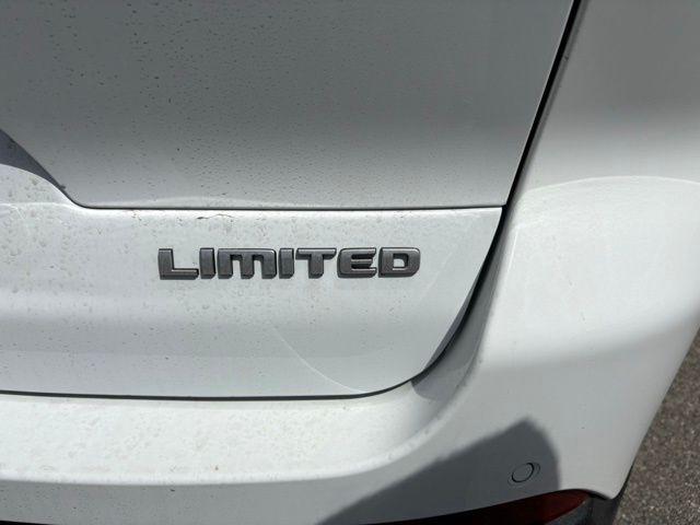 new 2025 Jeep Grand Cherokee L car, priced at $42,407
