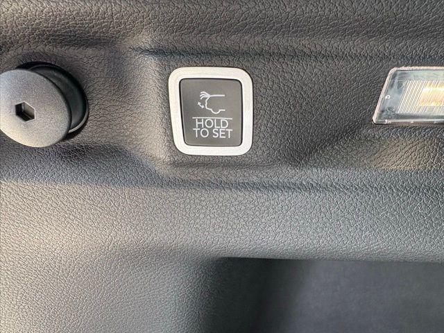 new 2025 Jeep Grand Cherokee L car, priced at $42,407