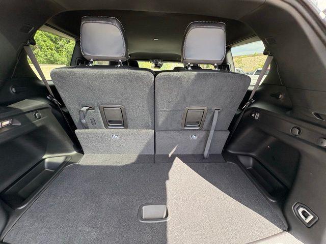 new 2025 Jeep Grand Cherokee L car, priced at $42,407