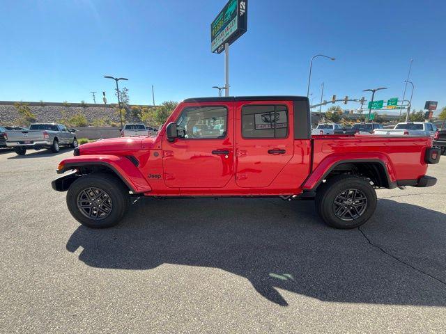 new 2024 Jeep Gladiator car, priced at $38,075