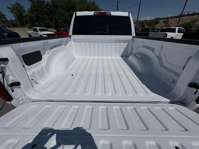 new 2025 Ram 1500 car, priced at $52,381