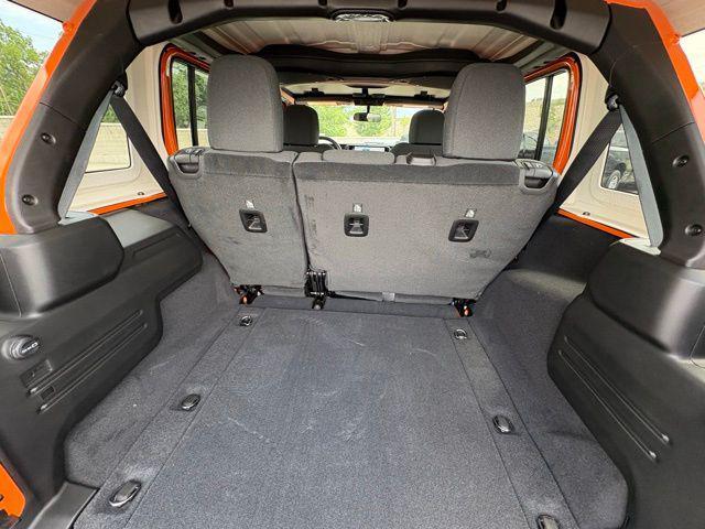 new 2025 Jeep Wrangler car, priced at $35,574