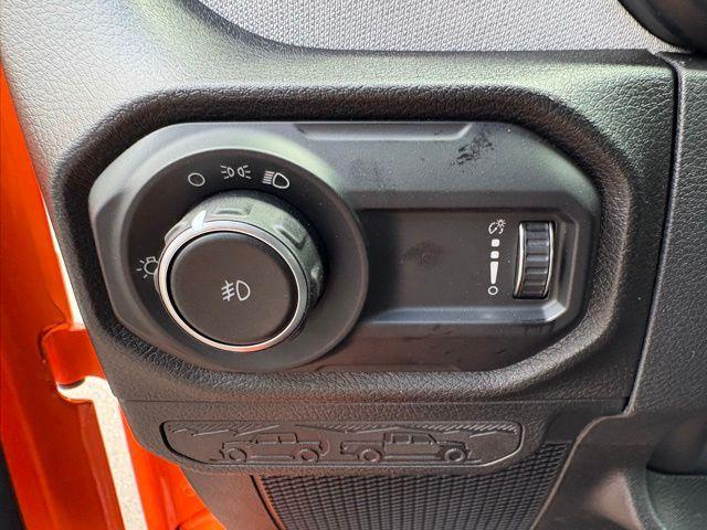 new 2025 Jeep Wrangler car, priced at $35,574