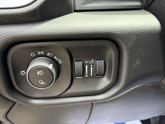 new 2025 Ram 2500 car, priced at $72,215