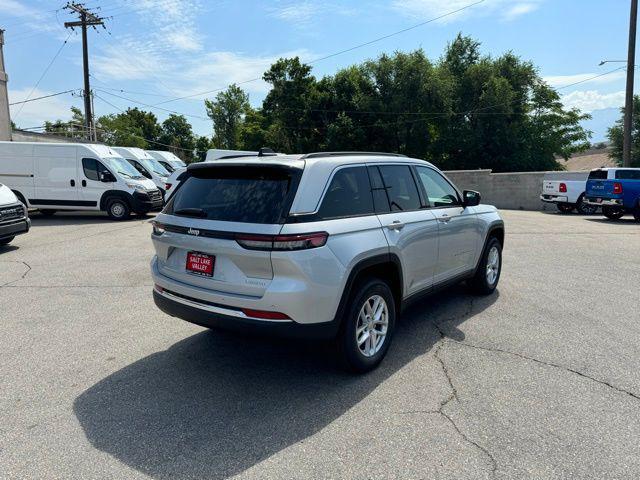 new 2024 Jeep Grand Cherokee car, priced at $40,641