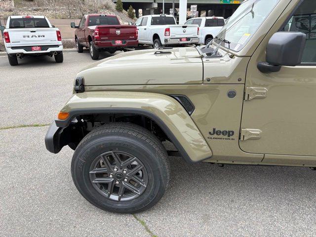 new 2025 Jeep Gladiator car, priced at $41,879